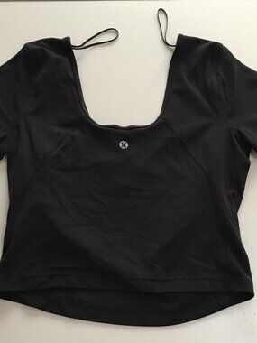 Lululemon Align T-Shirt Size 8 Black Nulu Scoop Neck Cropped Short Sleeve Yoga